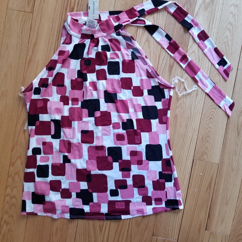 Maurices sleeveless top size XL brand new with tag